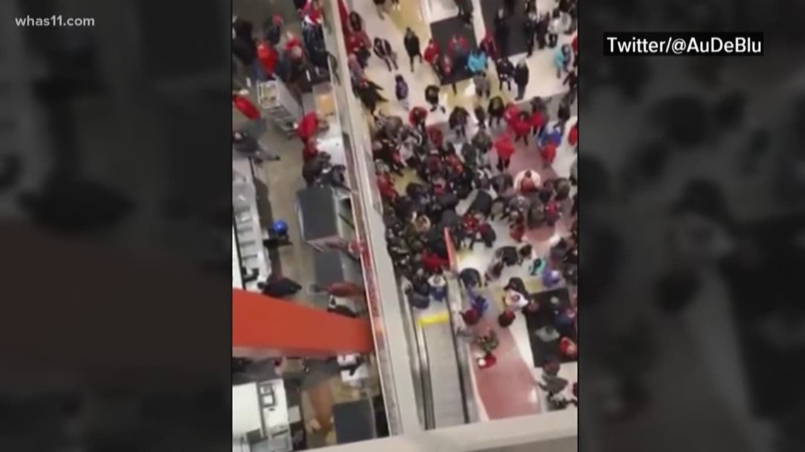Escalator at KFC Yum! Center malfunctions | whas11.com