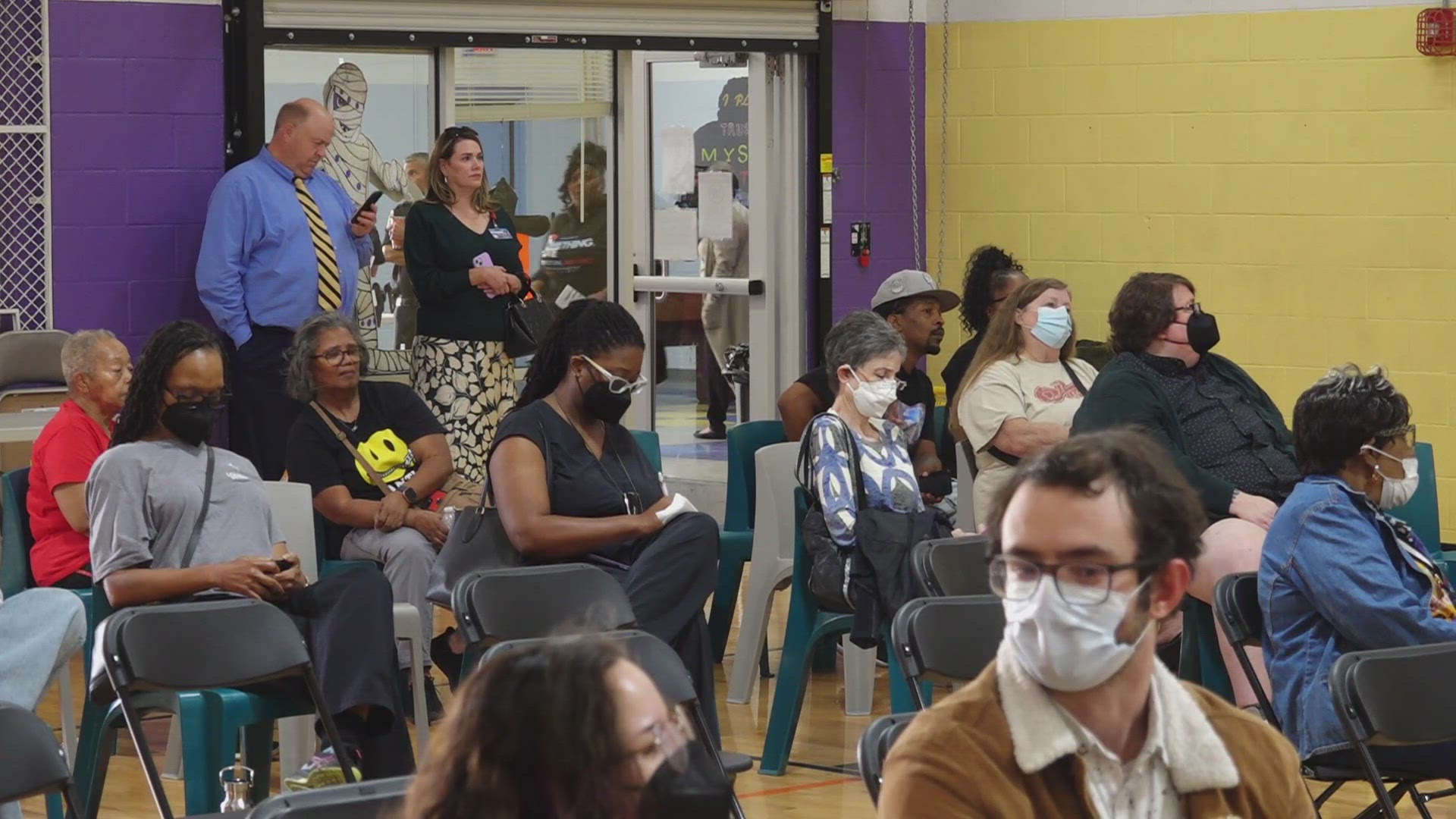 Residents shared their concerns face-to-face with Louisville Metro Council and Louisville Metro Police on Wednesday on the reenacted 1983 mask ban ordinance.