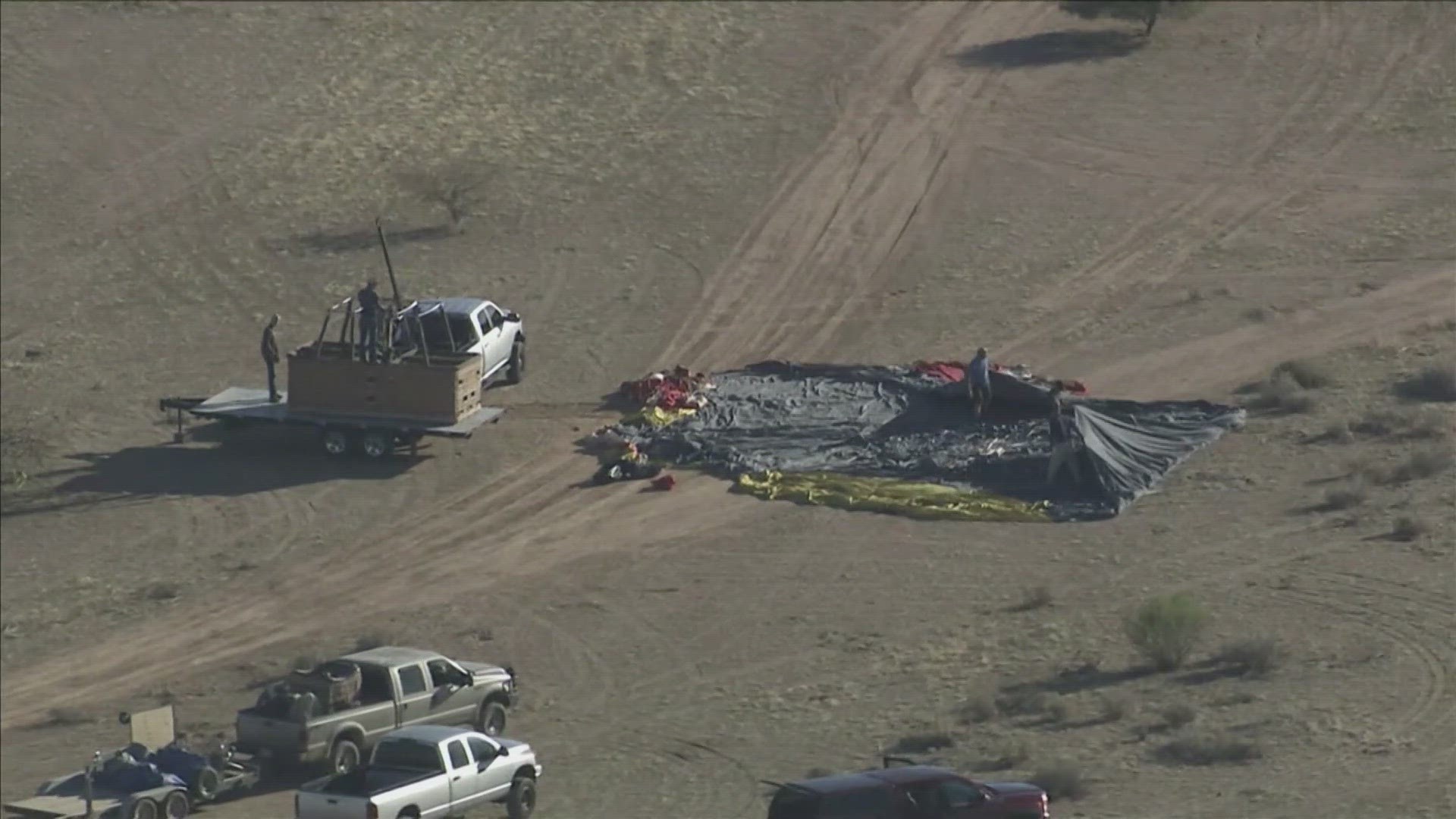 Four people are dead and another person is seriously injured following a hot air balloon crash in Eloy, Arizona.
