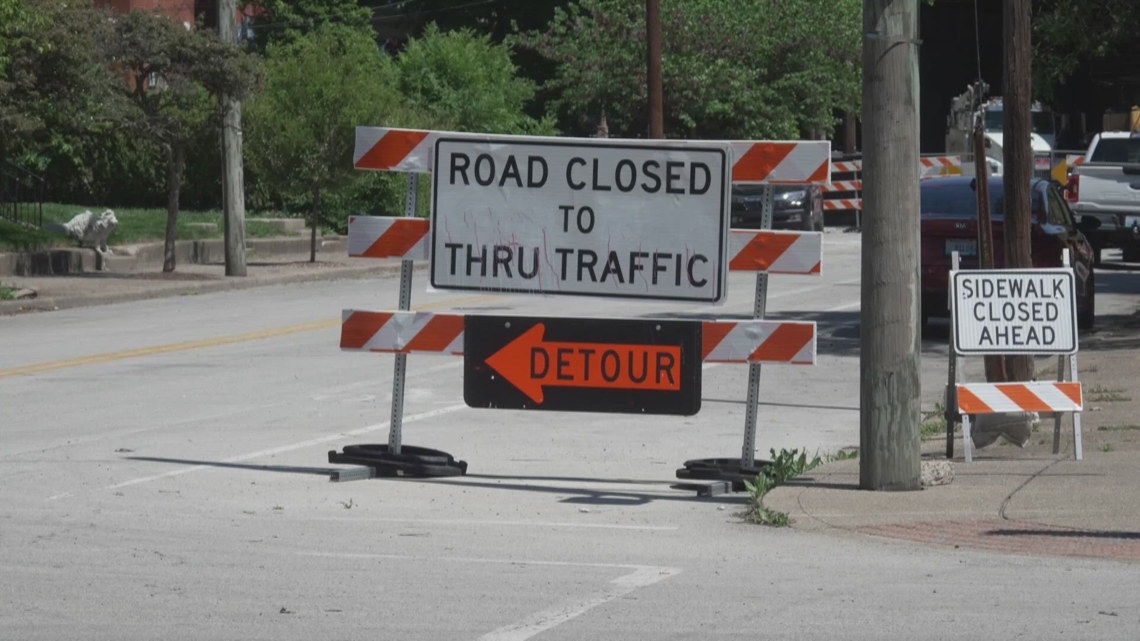 Starting at about 12:01 a.m. on Monday, a rolling road closure will begin to shift traffic to the signed detour.