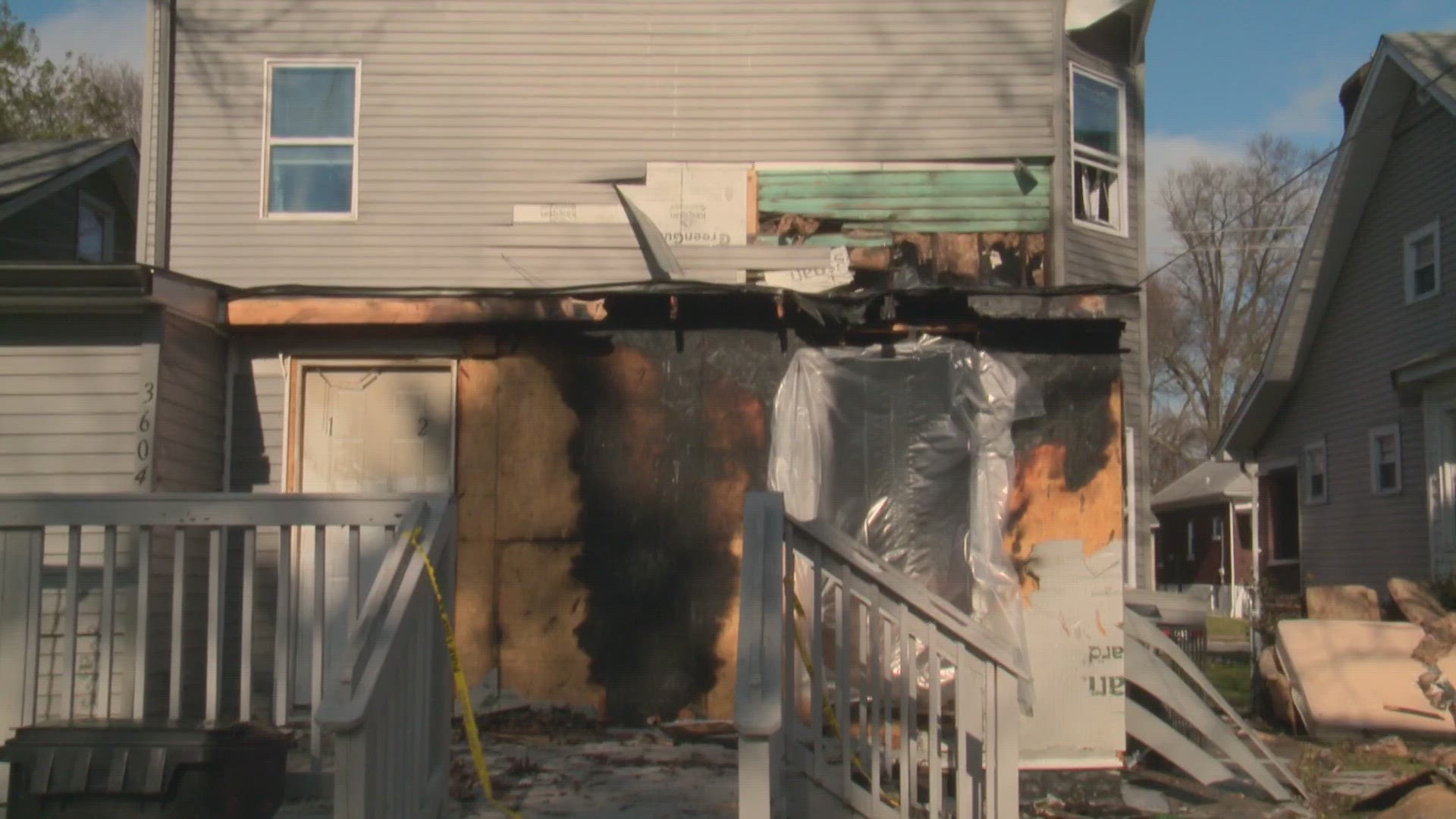 A woman is dead after an apartment fire in Louisville Tuesday morning.