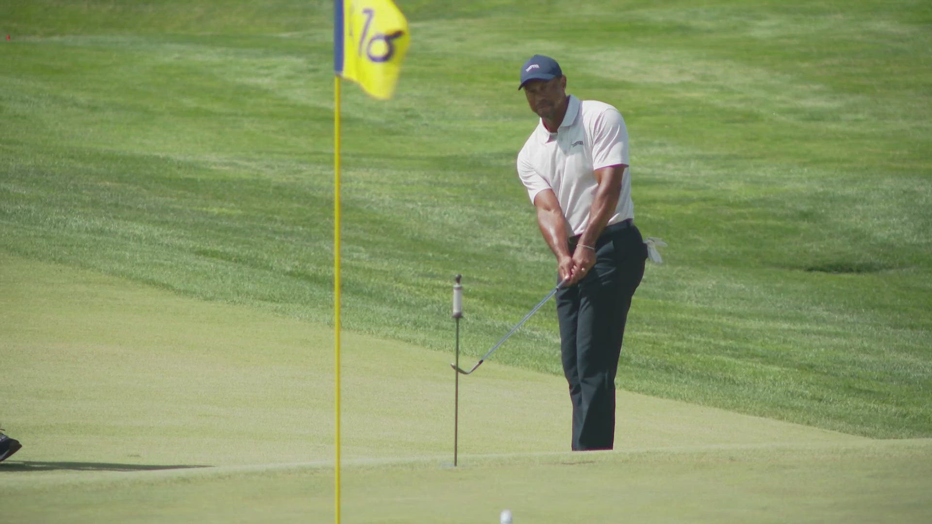 The golfing champion took to the green and signed autographs for anxious fans ahead of the PGA Championships at Valhalla.