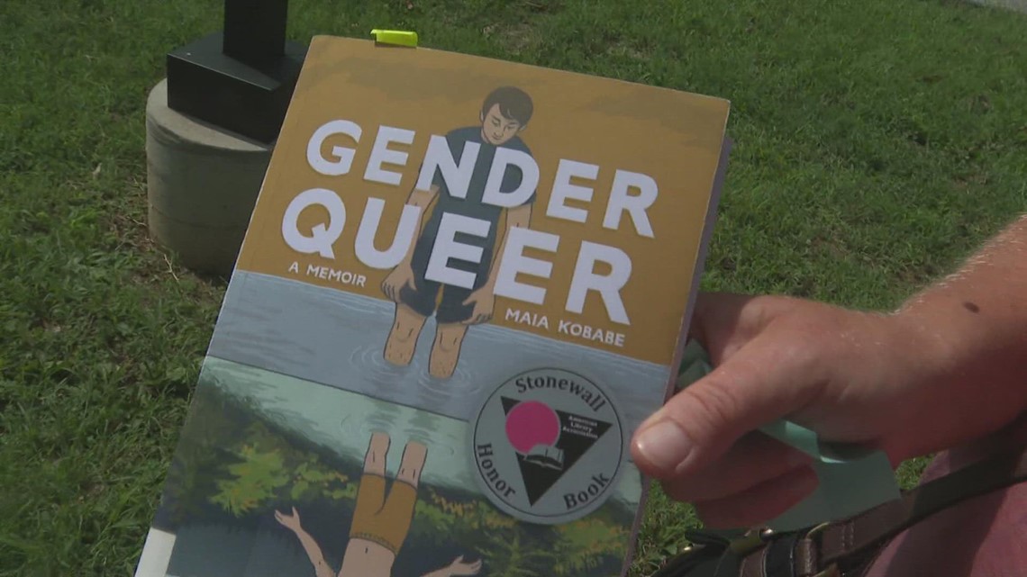 JCPS parents want to remove book, 'Gender Queer', for schools - Vimarsana News