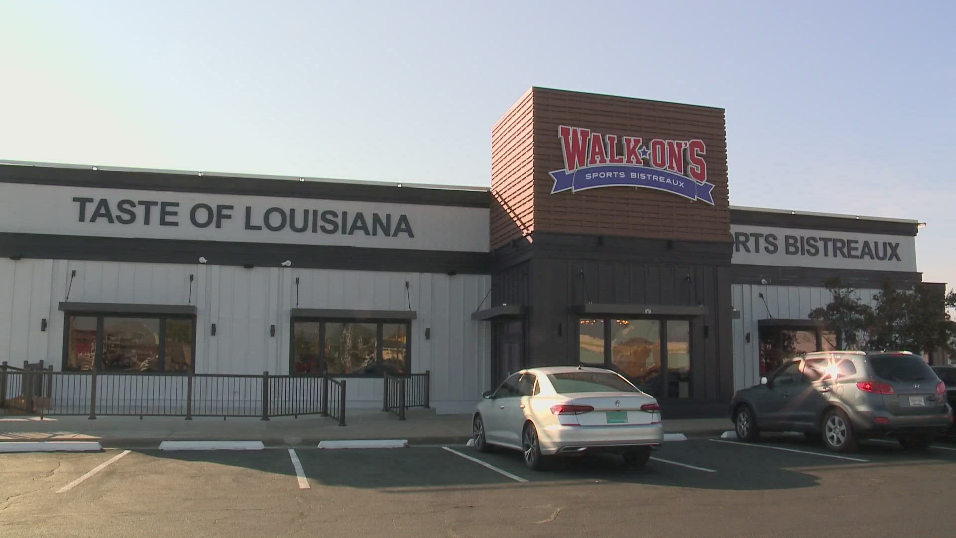 Walk-On's Sports Bistreaux opens on Lewis and Clark Parkway in Clarksville on Monday, Sept. 25.
