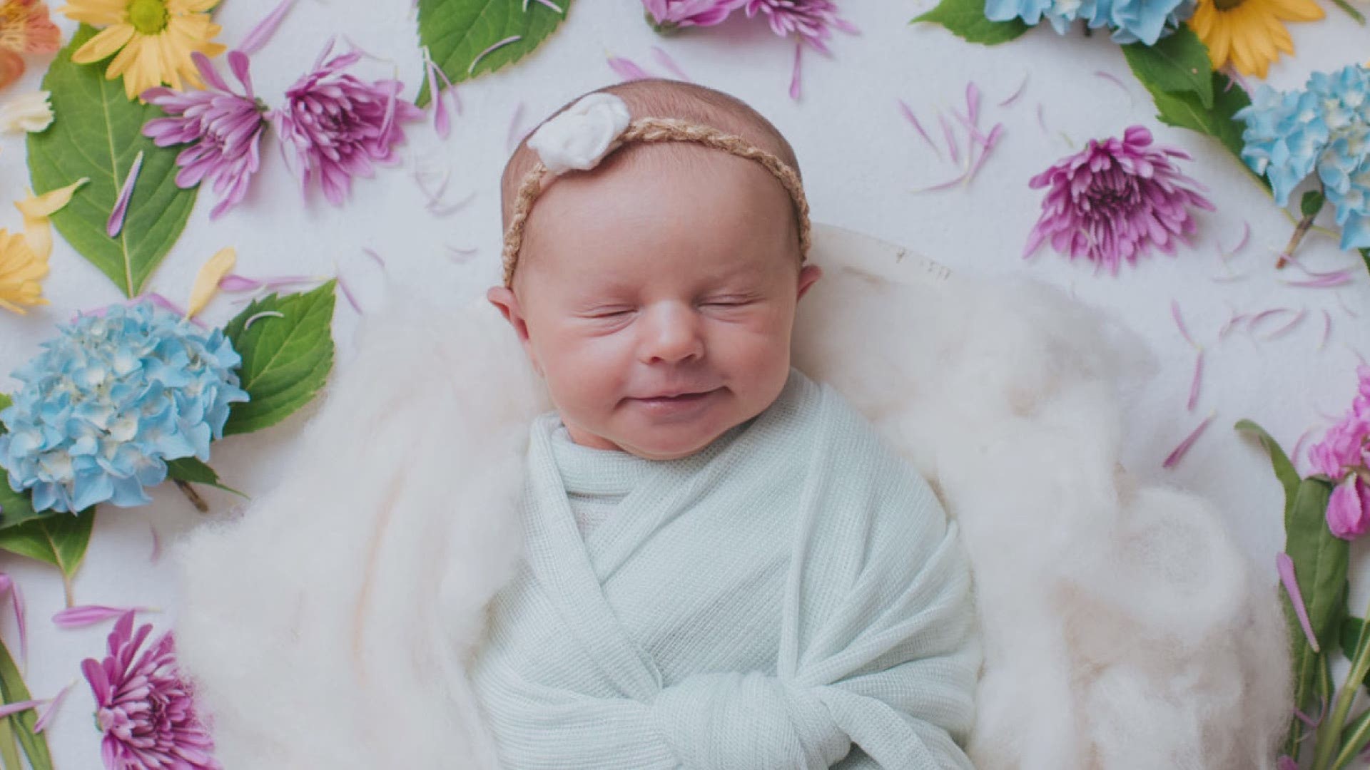 Though infertility affects 1 in 8 women, many struggle to speak about the pain of experiencing a miscarriage. One photographer got a group of mothers together to celebrate their rainbow children.