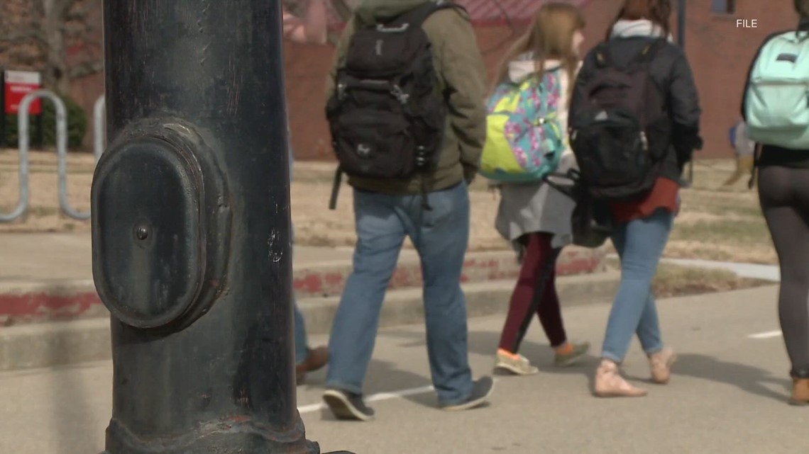 Bill targeting college IDs clears Kentucky Senate - Vimarsana News