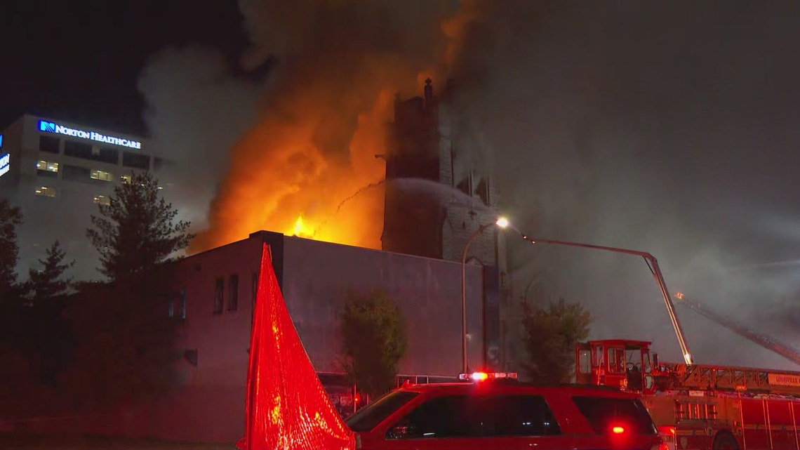 Firefighters battle massive blaze near downtown Louisville