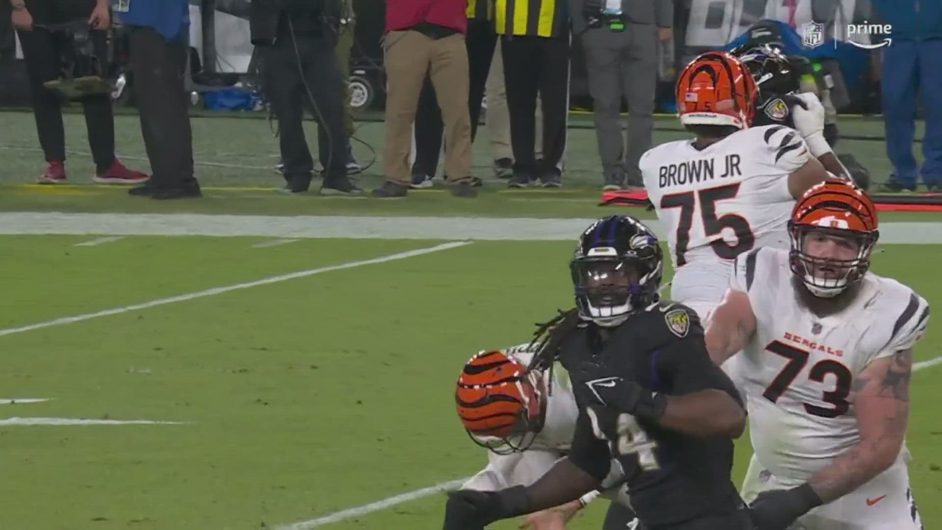 The Bengals' quarterback has a torn ligament in his right wrist.