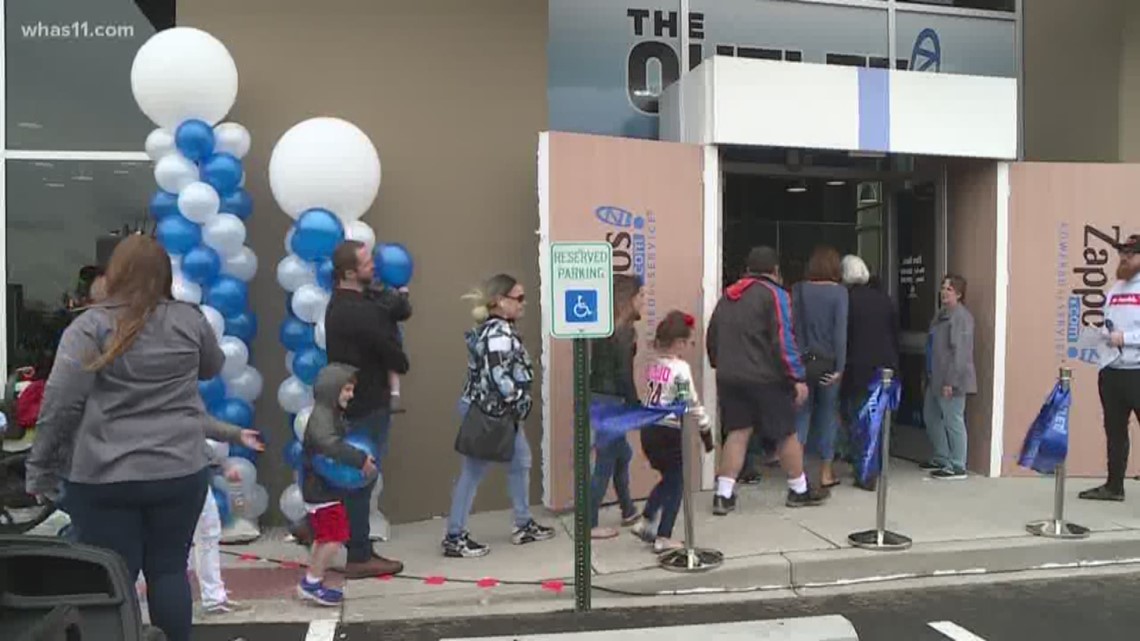 Zappos outlet store 6pm opens in Louisville