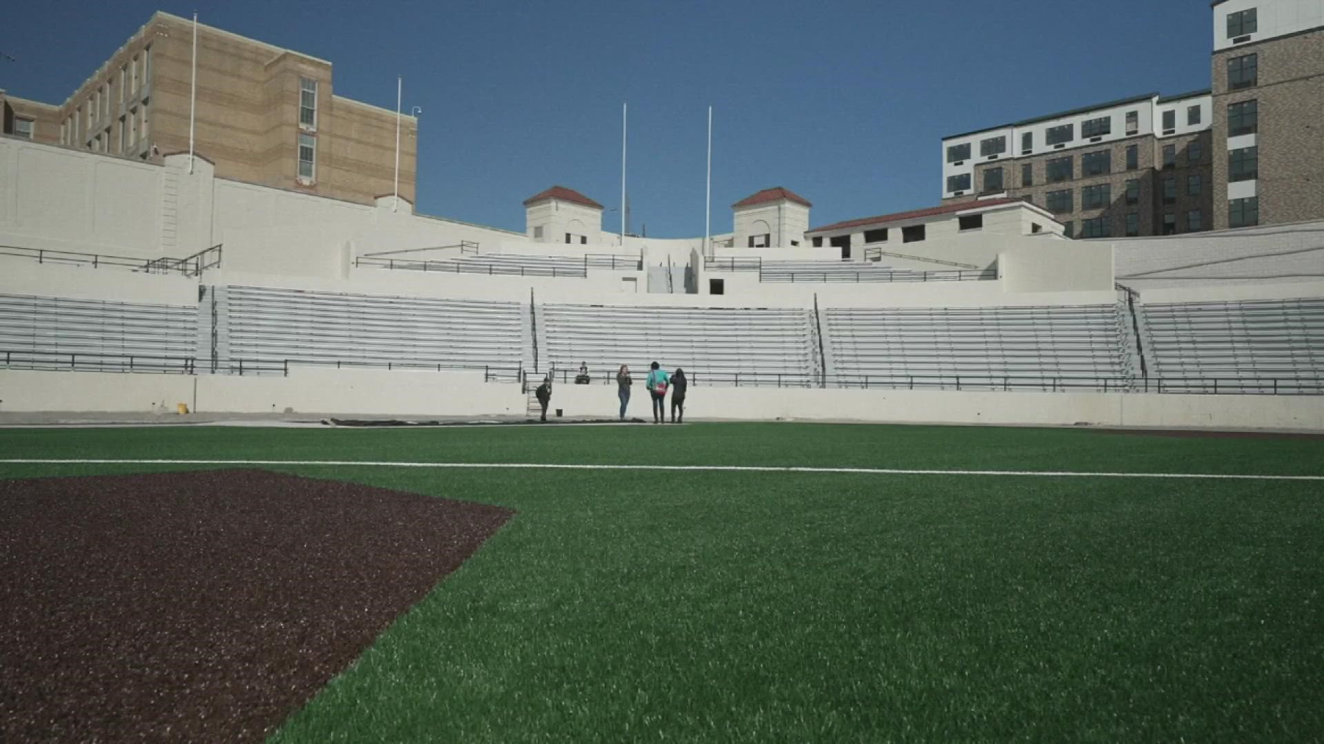 Hinchliffe Stadium reopens: Historic Negro League stadium hosts