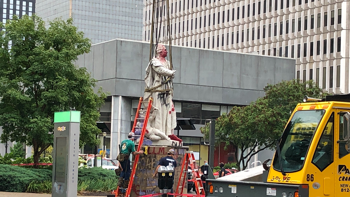 Louisville&#39;s King Louis XVI statue removed from downtown | 0