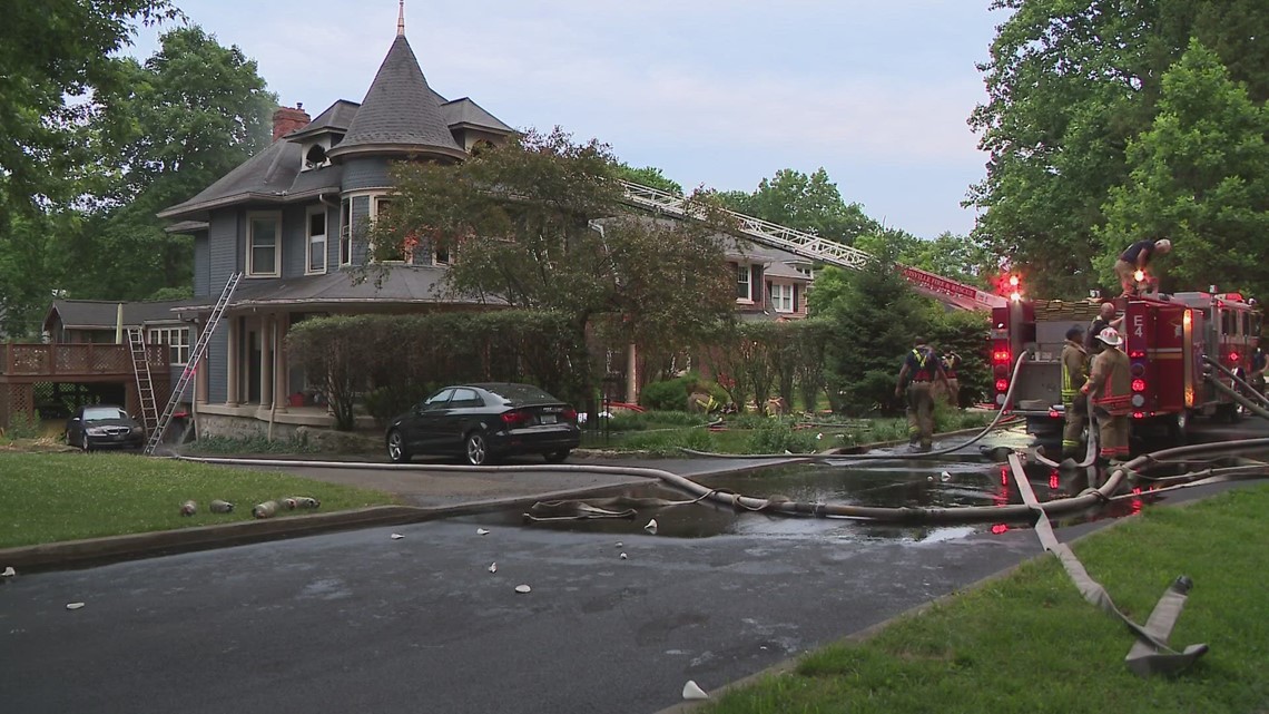 60 Firefighters Respond To House Fire In Louisville | Whas11.com