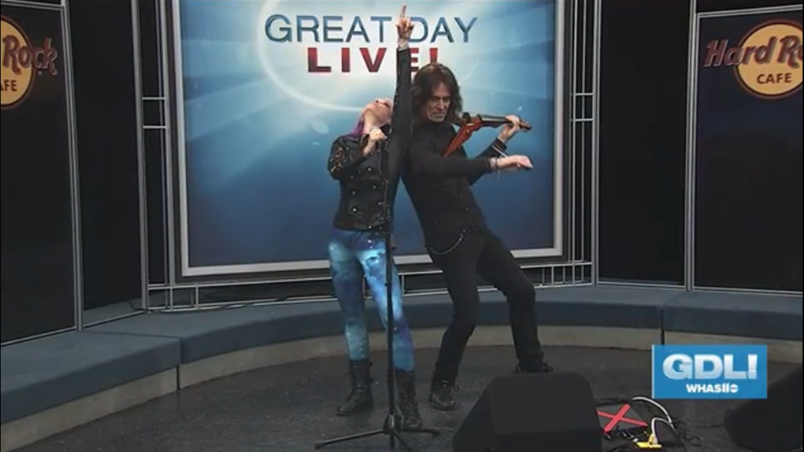 Electric violinist Mark Wood brings a rockin’ revolution to the