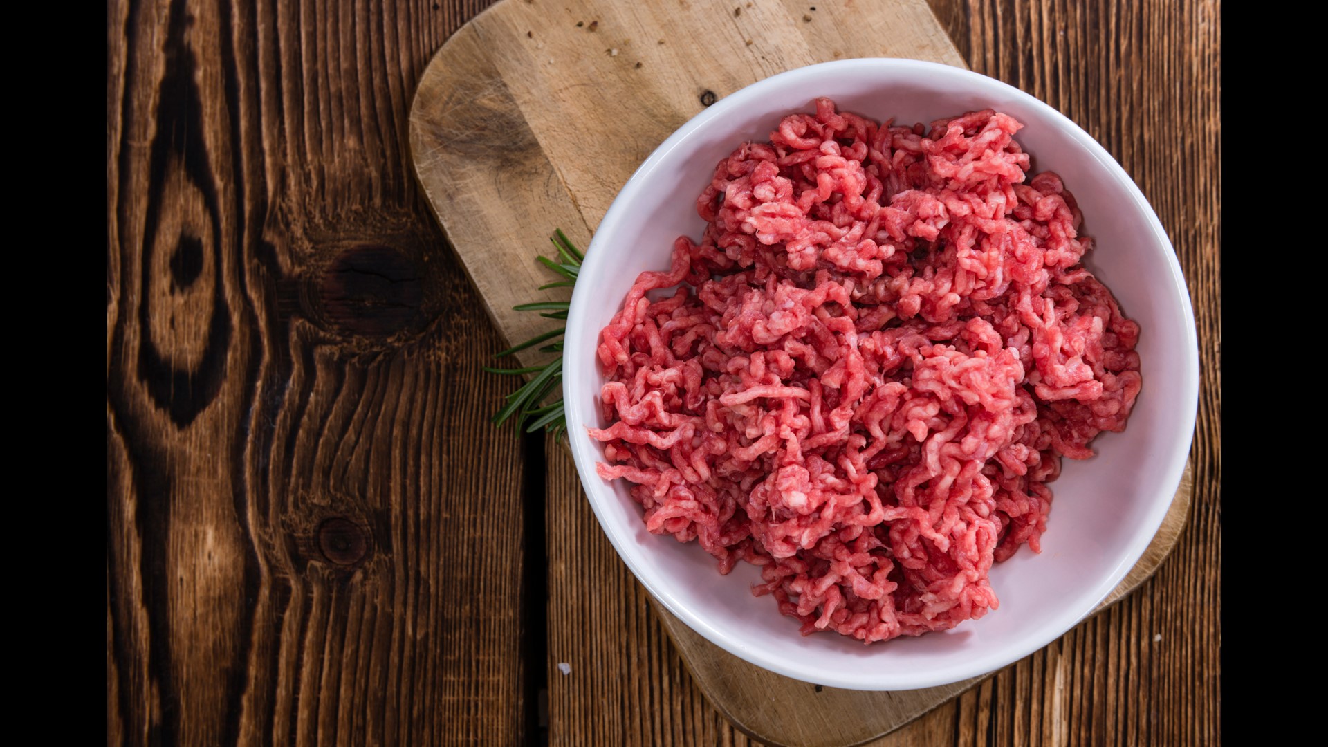 RECALL Kroger ground beef potentially contaminated with hard plastic