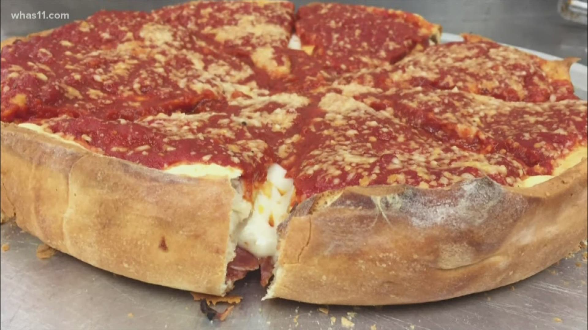 A pizza restaurant in New Albany is using it's pies to pay it forward.