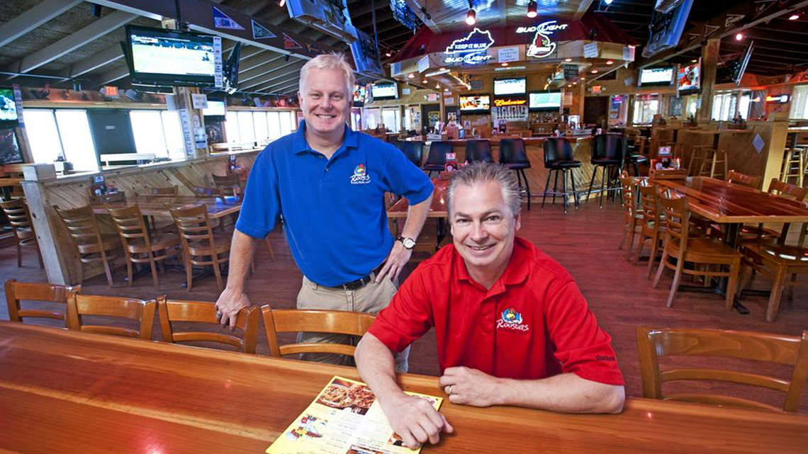 Rafferty's closes a Louisville location, but chicken joint will soon