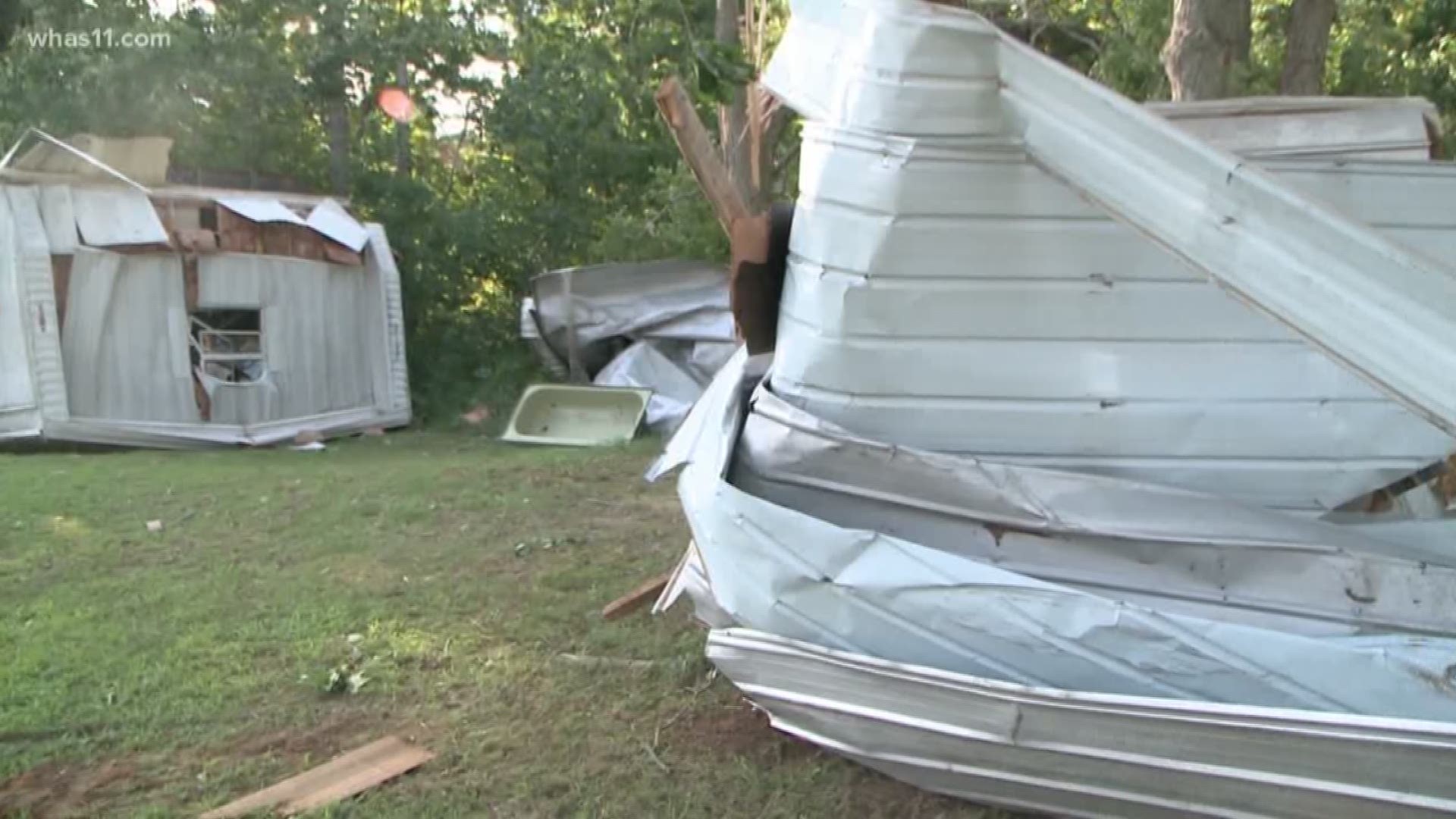 Close call with tornado for family in New Middletown, Ind.