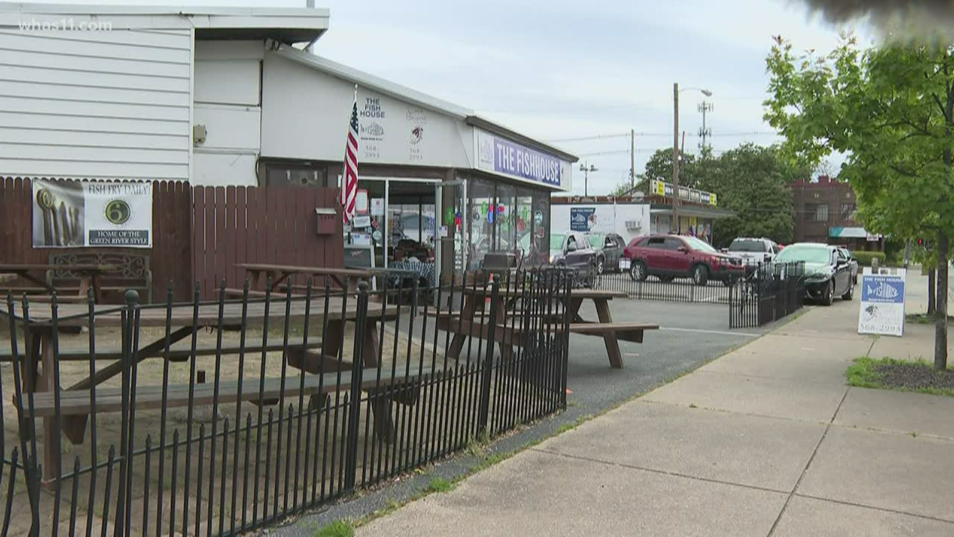 If passed by Metro Council, restaurants will be able to expand their outdoor seating to sidewalks and parking lots.