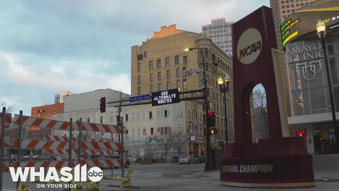 'Calm before the storm' | Here's a look at the Minneapolis Target Arena  ahead of the Final Four