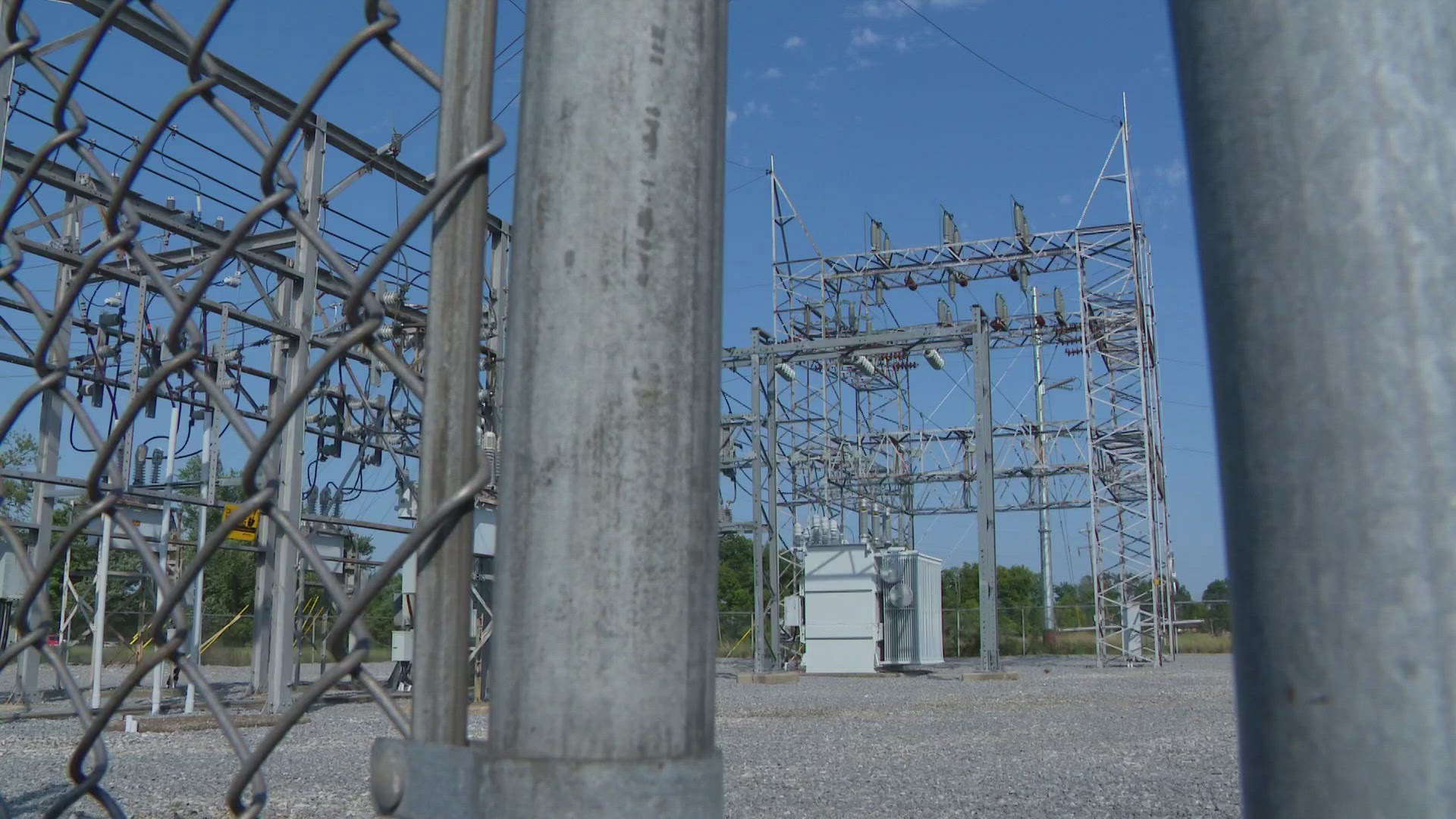 Folks in Milton, Kentucky had no power or air conditioning for about three hours on Saturday.