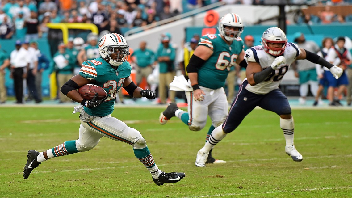 Dolphins lateral touchdown vs Patriots video: Kenyan Drake scores