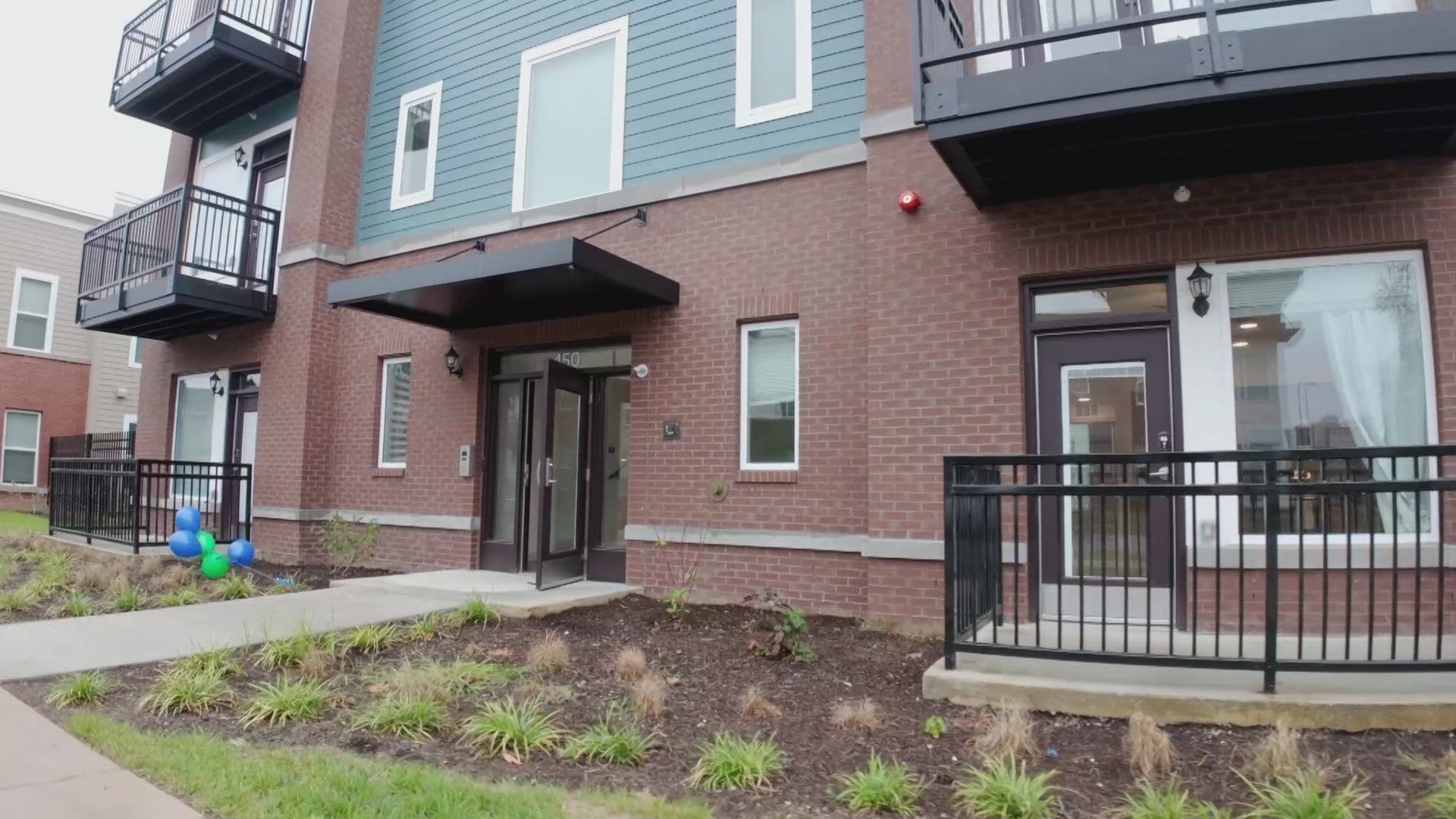 Picture Idea: Louisville Leaders Celebrate Finished Redevelopment Of Beecher Terrace