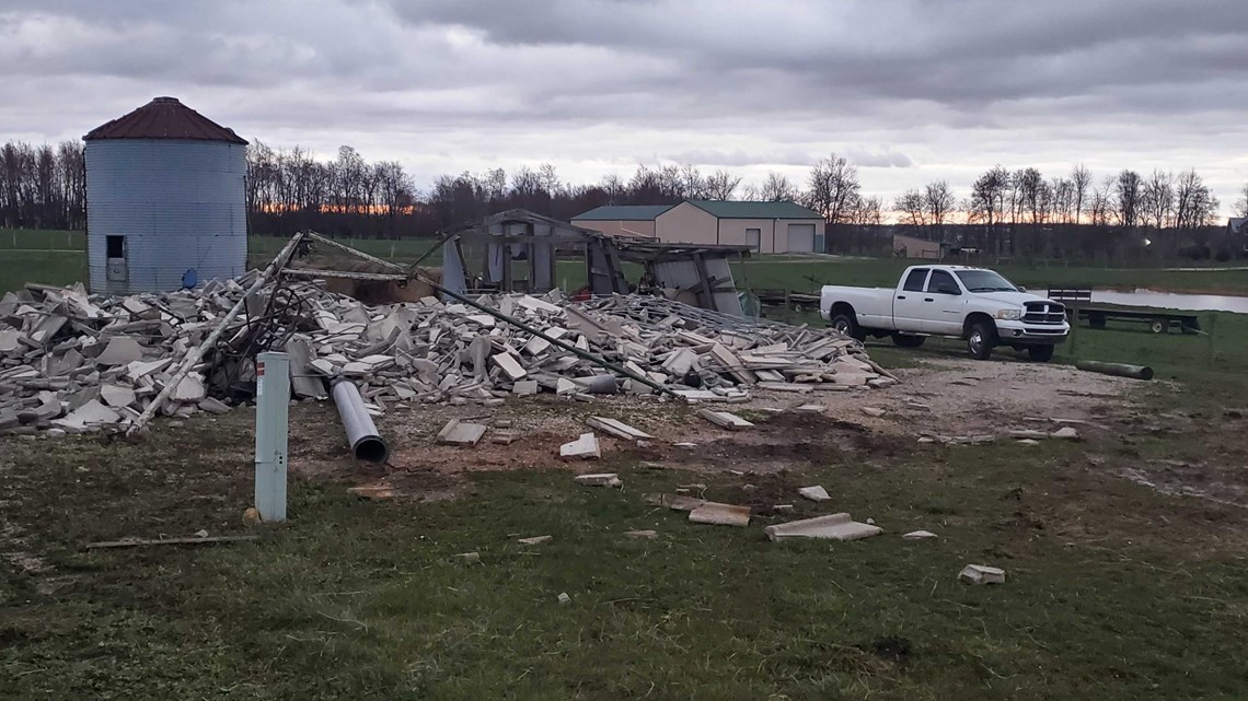 PHOTOS: Houses damaged after storm, possible tornado, hit Hodgenville ...