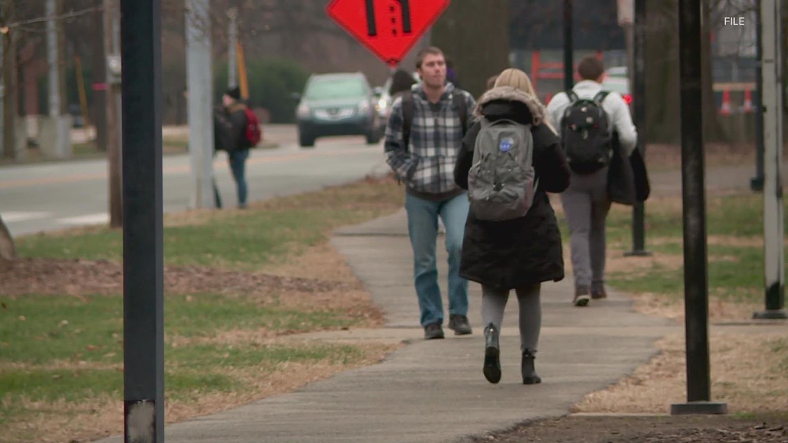 HEADS UP LADIES! You have to bring a clear purse/tote to the UofL