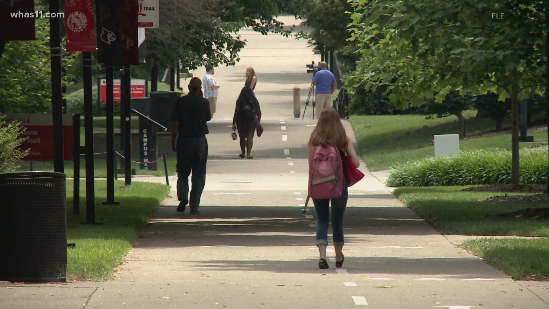 How safe is the University Louisville campus and nearby areas?