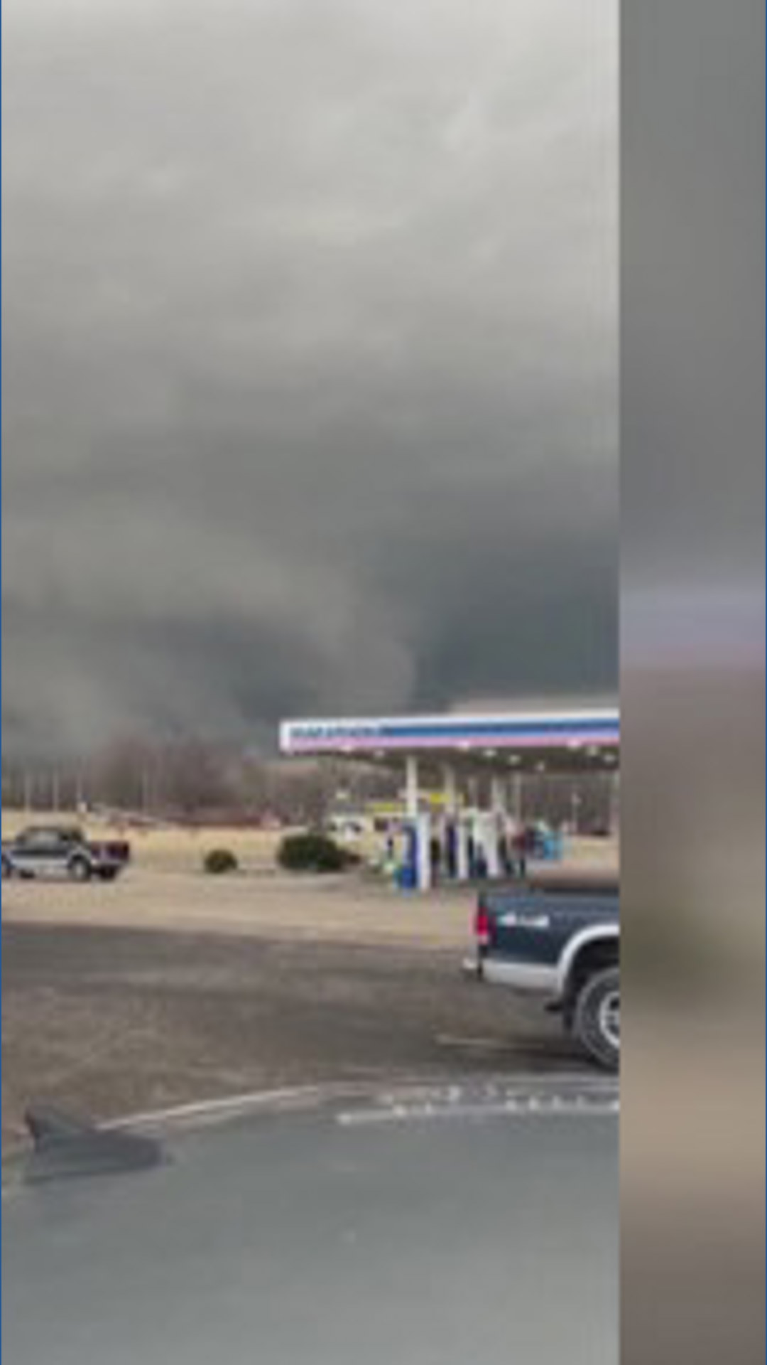 Bloomington tornado latest: Damage reported in central Indiana | whas11.com