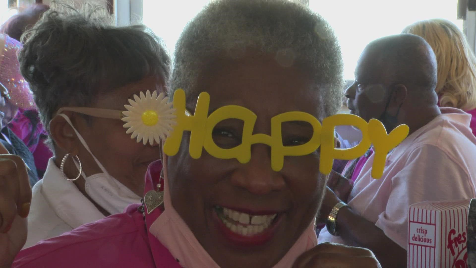 WHAS11 photojournalist Nelson Reyes joined the cruise and found out how it help families take their mind off their struggles.