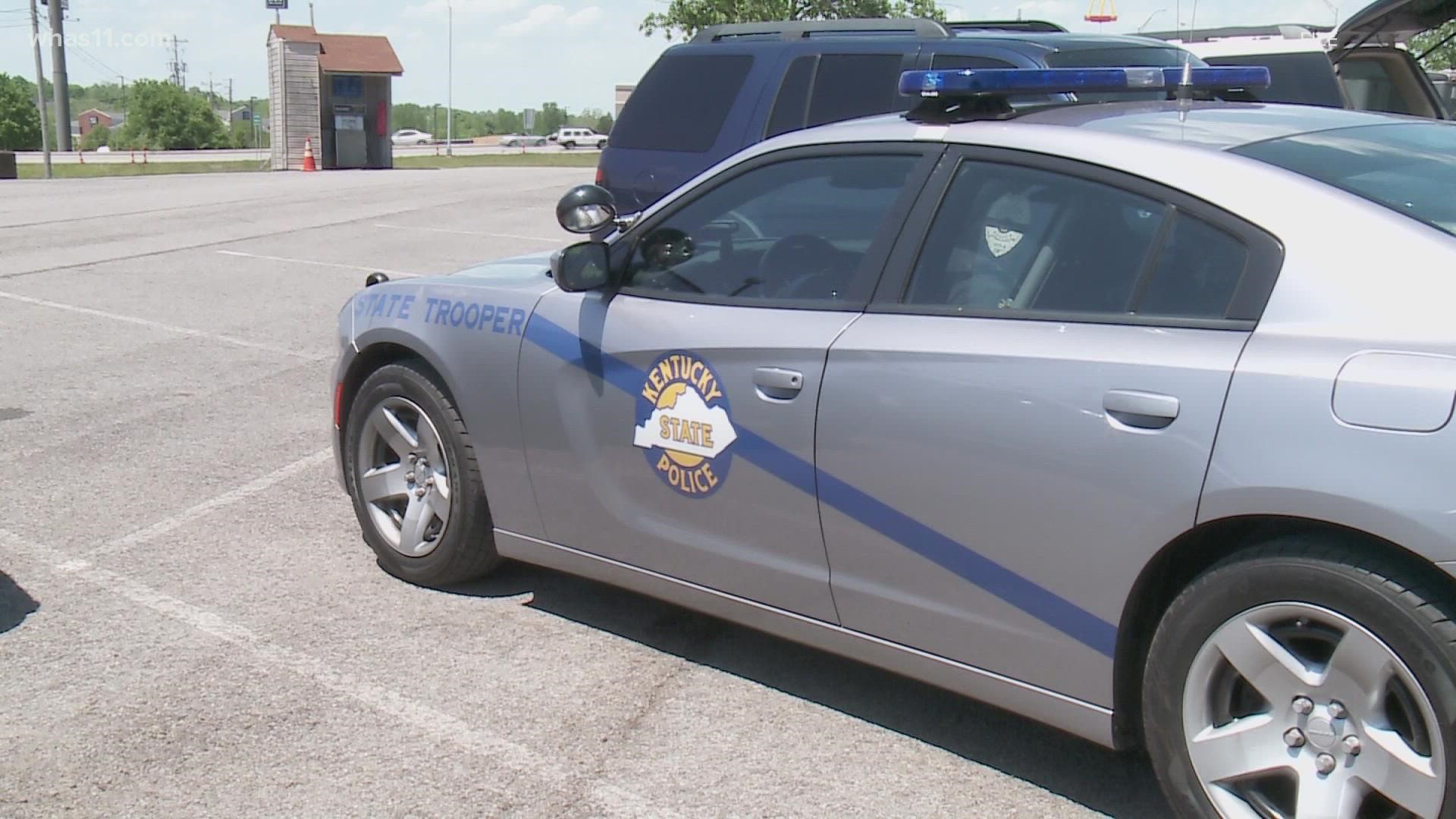 kentucky-state-police-troopers-get-15k-pay-raise-whas11