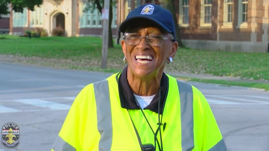Louisville's 'Queen of Traffic' to hang up her vest after 25 years