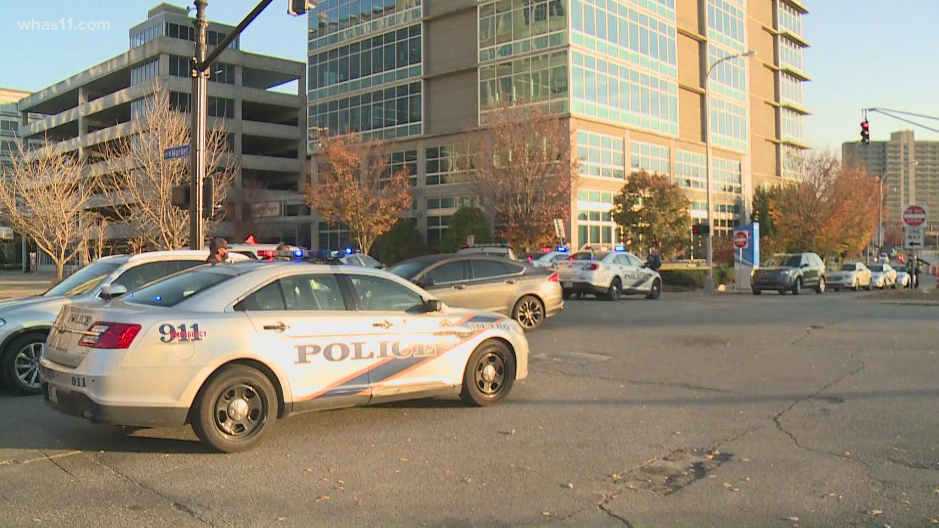 Suspect surrenders after &#39;police situation&#39; in downtown Louisville | 0