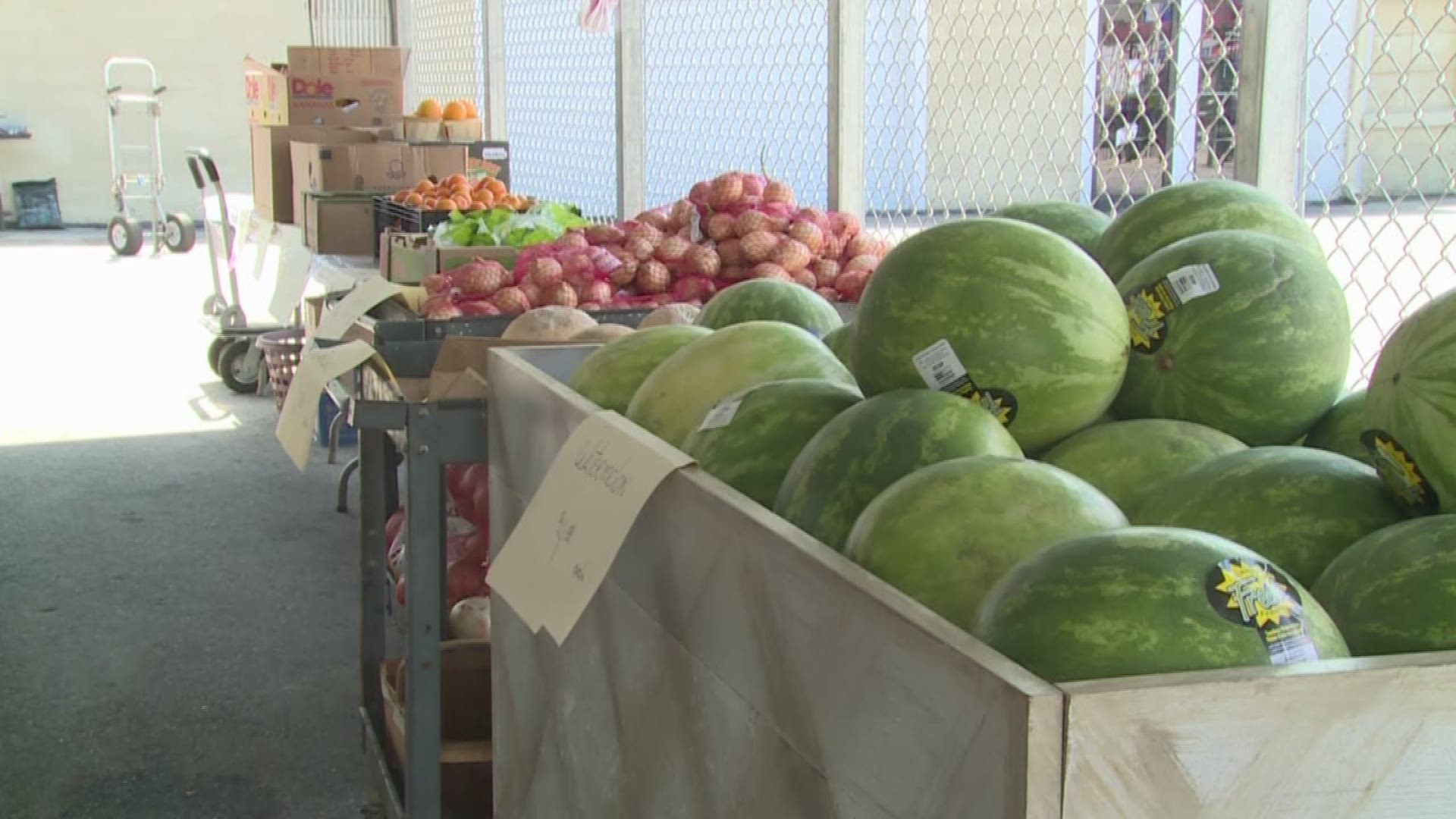 Produce stand opens in Old Louisville