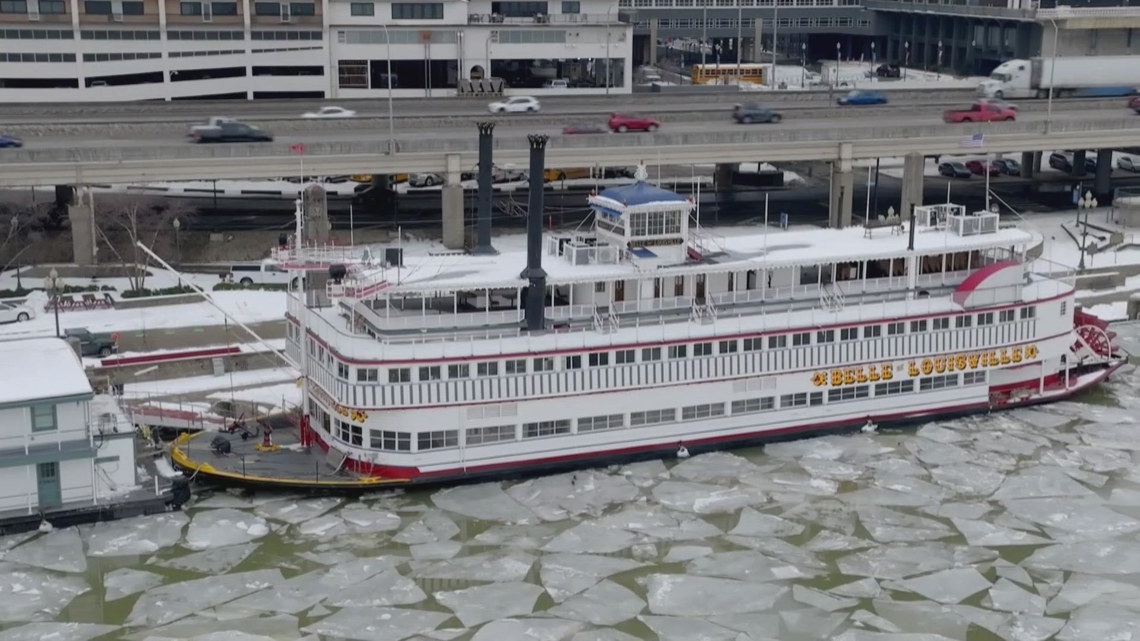 'Something you never get over' | Belle of Louisville frozen as Ohio River ices over