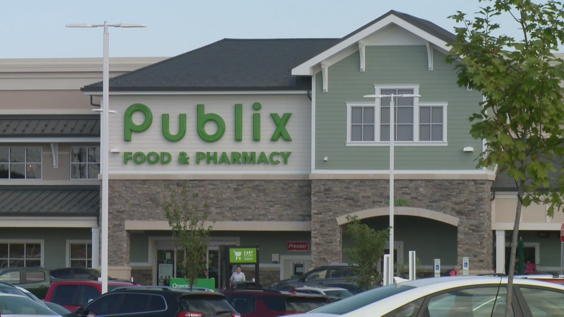 Two new Publix stores are opening in Louisville this week. Here's where.