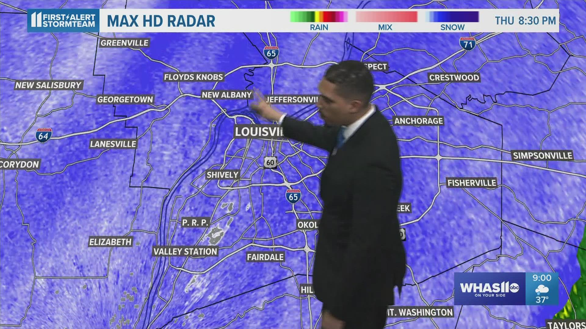 thursday-9-pm-snow-now-falling-across-metro-louisville-whas11