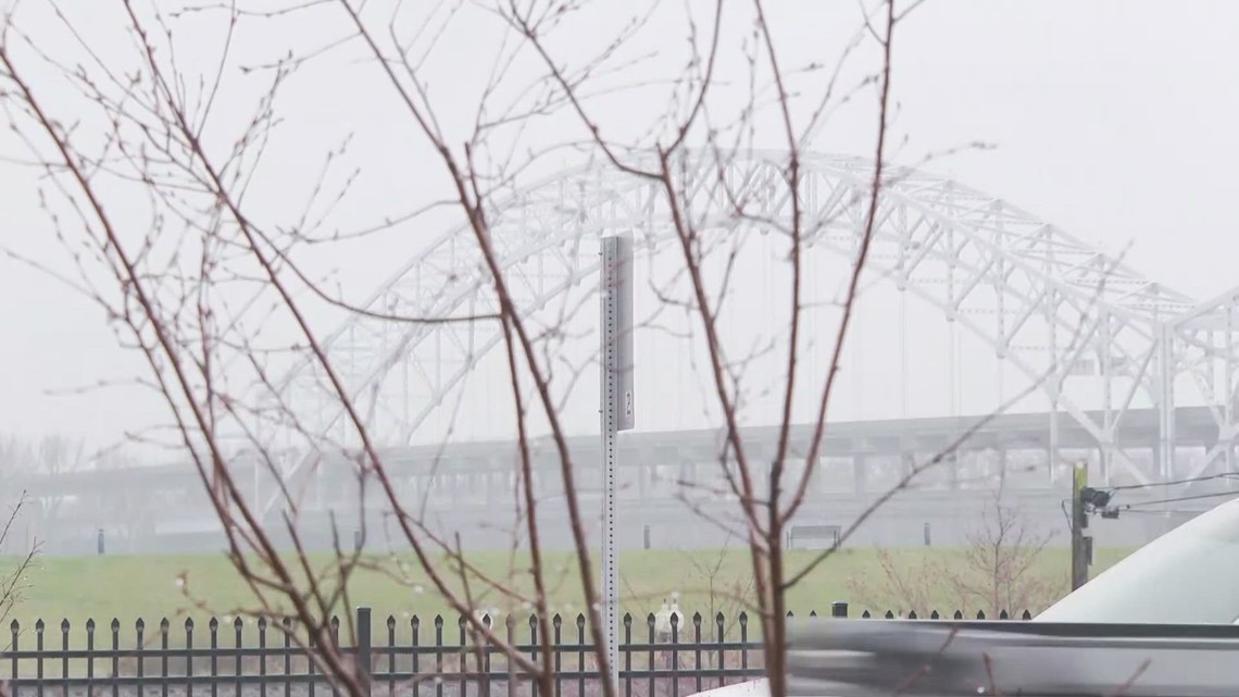 Sherman Minton Bridge closed until further notice pending inspection possible repair