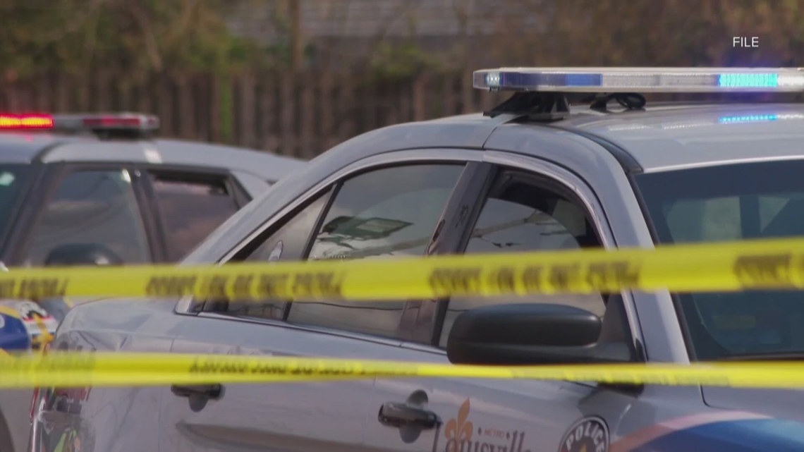 Two men dead after a shooting and stabbing in South Louisville | whas11.com