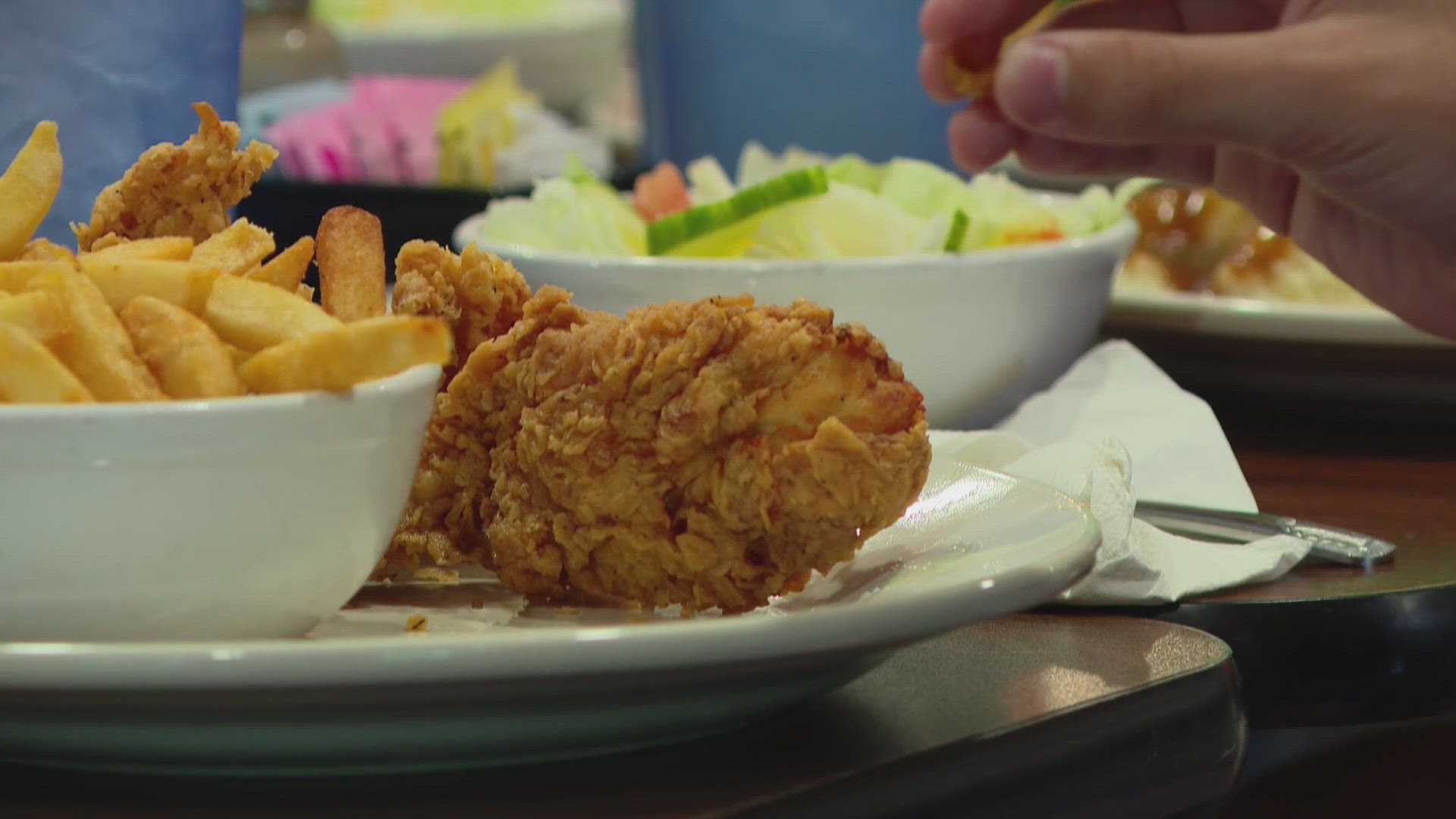 The Cottage Inn & Restaurant said its final goodbye as it closed after 96 years serving the community. 