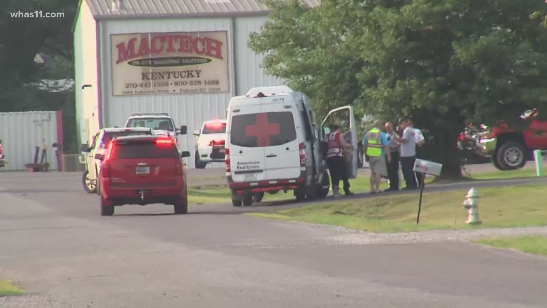 Ten people are hurt after an explosion at a Dippin' Dots plant in western Kentucky.