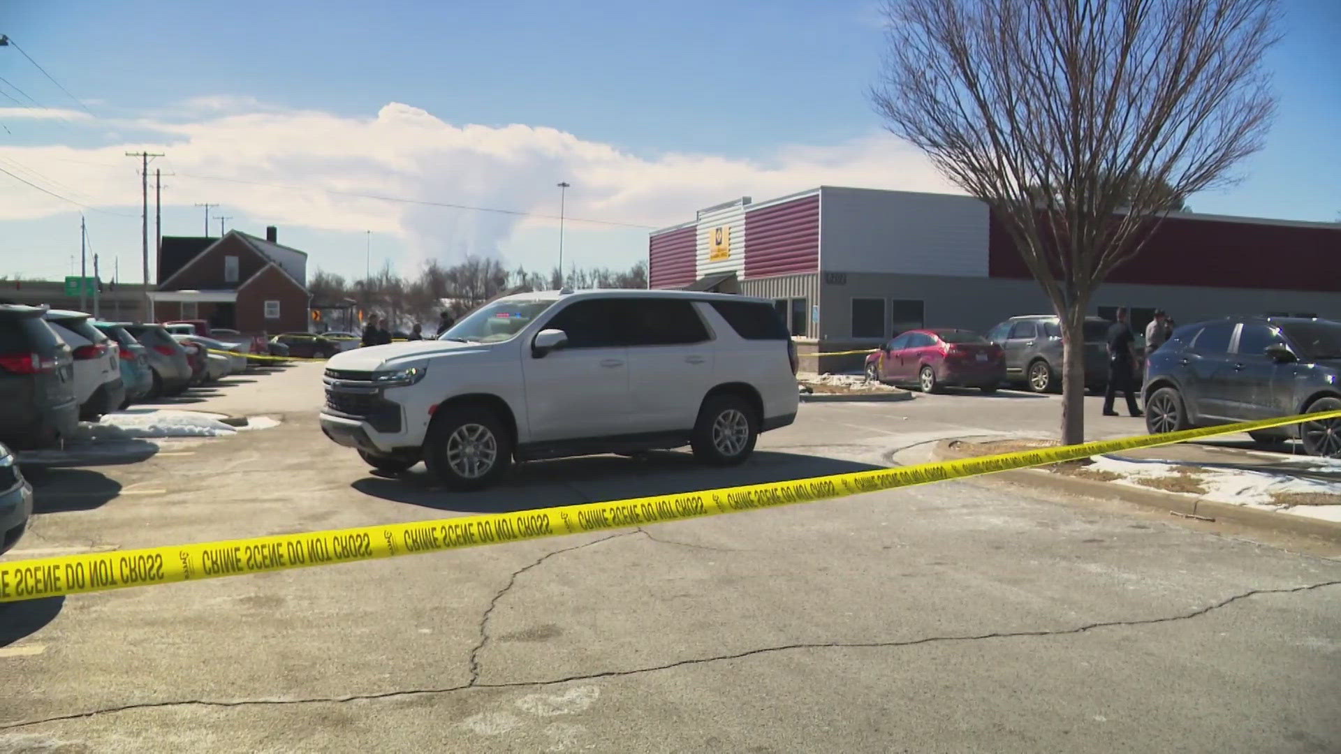 3 dead after shooting outside Louisville driver's license office ...