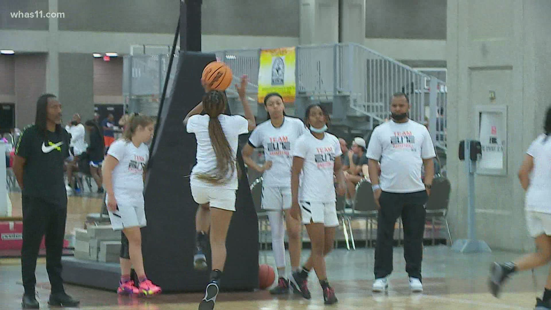 The girls AAU basketball tournament tipped off Monday at the Kentucky Expo Center. Sixty-six courts will be used, nearly 900 teams are expected to be in attendance.