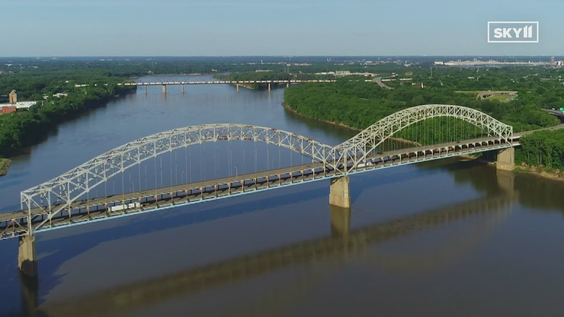 The Sherman Minton Renewal project has shut down the Louisville-Indiana bridge several times since Phase 1 began in 2021.