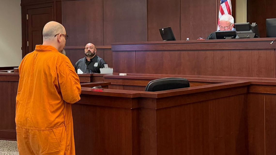 Kentucky man sentenced to decades in prison for fatal 2024 samurai sword attack