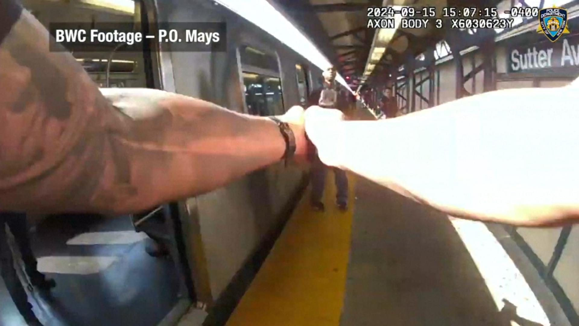 New body camera video shows the moments leading up to a police shooting at a Brooklyn subway station that left four people injured.