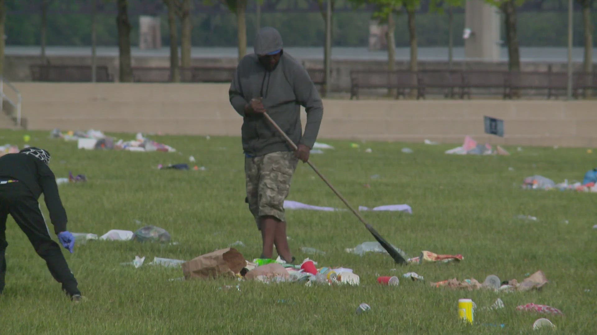 A little after the opening festivities of the Kentucky Derby Festival ended, crews began clearing tons of trash left behind by patrons along the Waterfront.