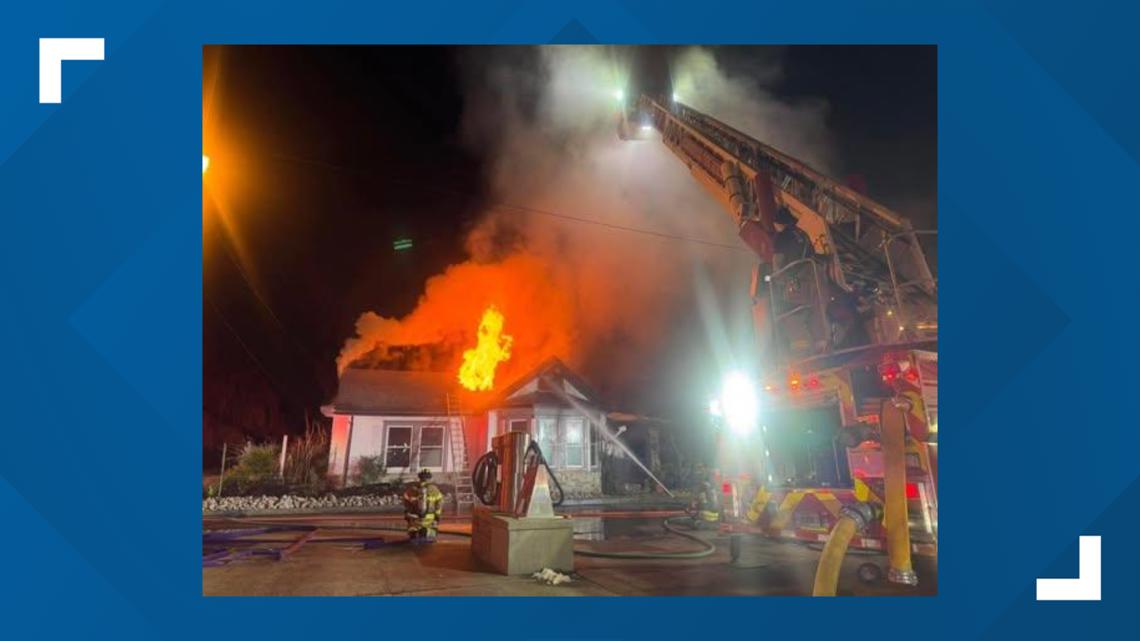 Southern Indiana home damaged in Sunday morning fire | whas11.com