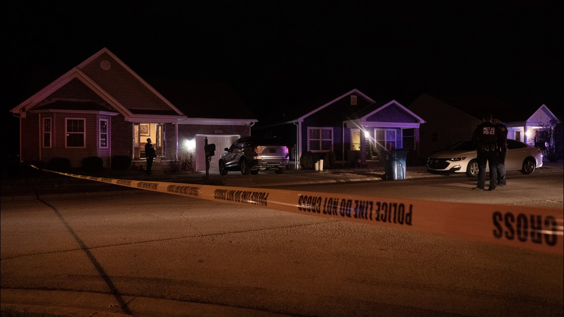 LMPD investigating after man shot, dies in hospital - Vimarsana News